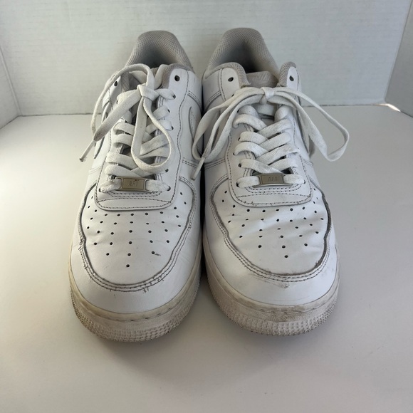 Nike White Air Force One Sneakers Men's Size 11 - Picture 8 of 13